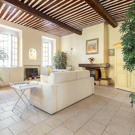 Very Charming Studio Apartment On Port In Cannes A Short Walk To Palais With Aircon And Internet 411 외부 사진