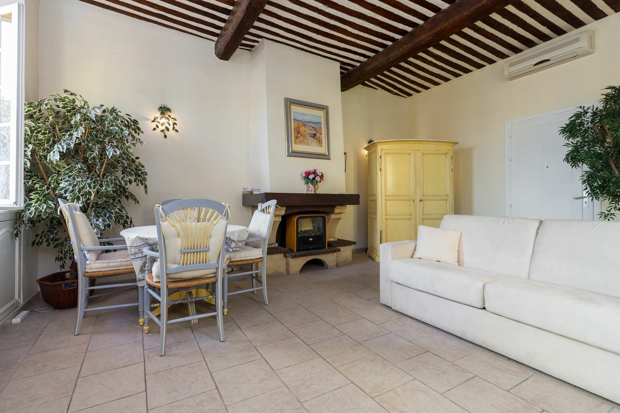 Very Charming Studio Apartment On Port In Cannes A Short Walk To Palais With Aircon And Internet 411 외부 사진